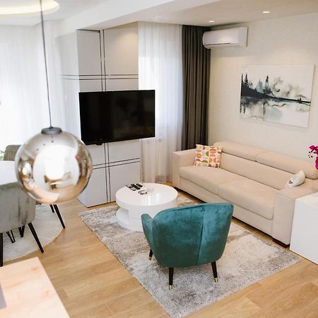 Lusso Apartman Subotica Eksteriør billede